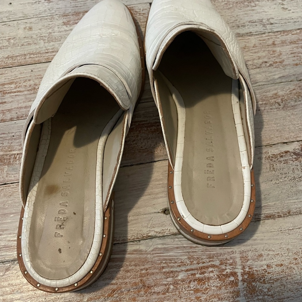 Freda Salvador croc embossed leather mules - Picture 3 of 4